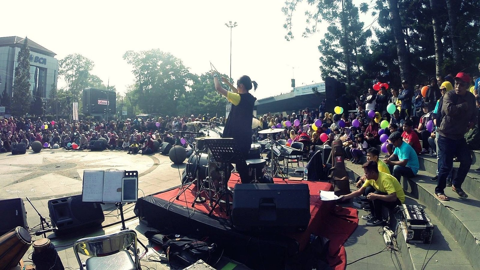 Sesi Kolaborasi Musikal & Rekaman